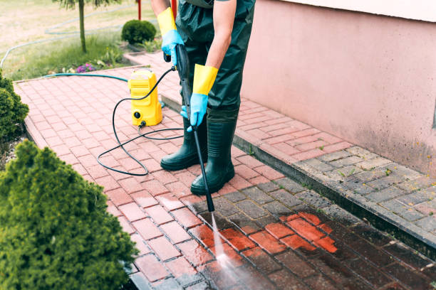 Best Deck and Patio Pressure Washing in Hollister, CA